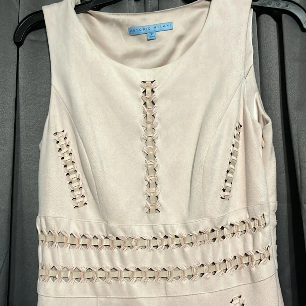 Dress - Picture 2 of 4